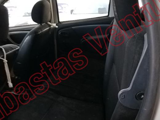 RENAULT DUSTER 2016, foto 16 de 19