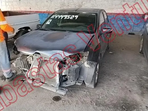 RENAULT LOGAN  2018, foto 1 de 19