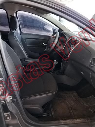 RENAULT LOGAN  2018, foto 12 de 19