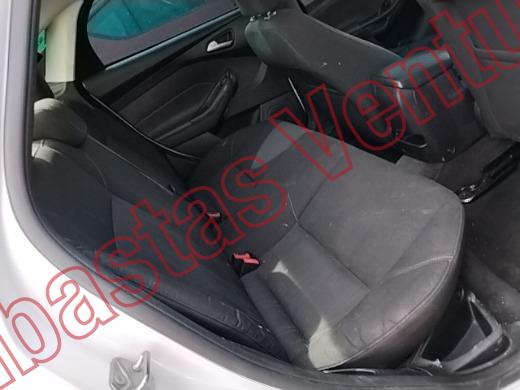 FORD FOCUS 2015, foto 13 de 19