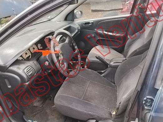 DODGE NEON 2001, foto 17 de 19