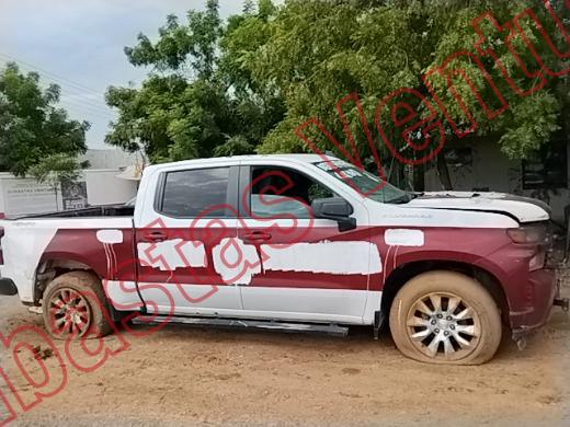CHEVROLET SILVERADO 2022, foto 4 de 19