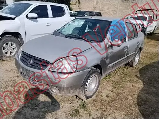 NISSAN PLATINA 2003, foto 1 de 19