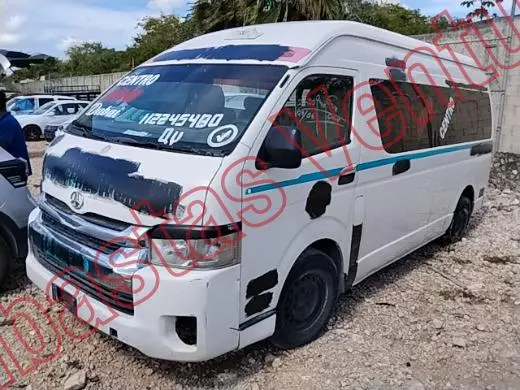 TOYOTA HIACE 2018, foto 1 de 19
