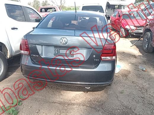 VOLKSWAGEN VENTO 2015, foto 6 de 19