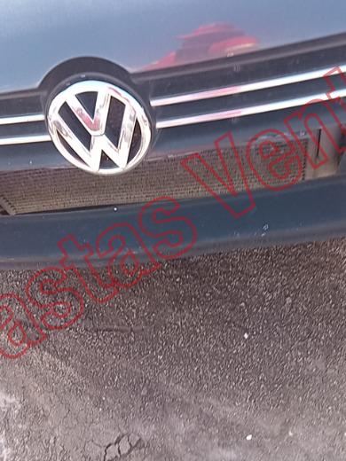 VOLKSWAGEN VENTO 2015, foto 18 de 19