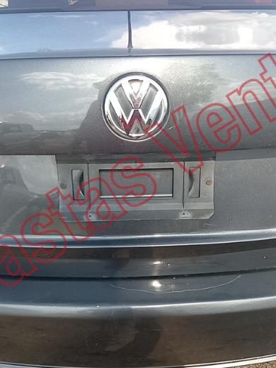 VOLKSWAGEN VENTO 2015, foto 19 de 19