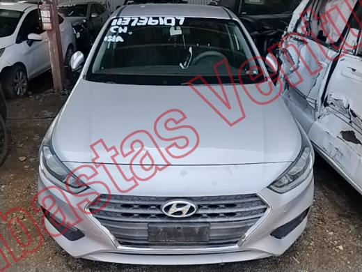HYUNDAI ACCENT 2018, foto 2 de 19