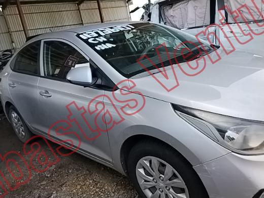 HYUNDAI ACCENT 2018, foto 4 de 19