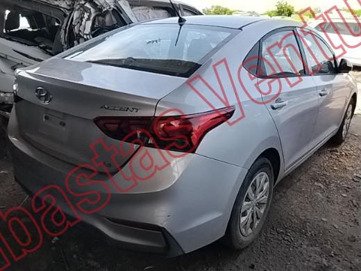 HYUNDAI ACCENT 2018, foto 5 de 19