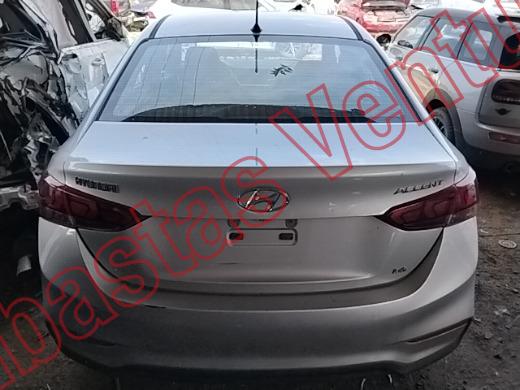 HYUNDAI ACCENT 2018, foto 6 de 19