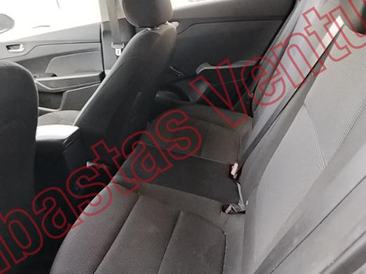 HYUNDAI ACCENT 2018, foto 16 de 19
