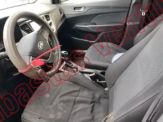 HYUNDAI ACCENT 2018, foto 17 de 19