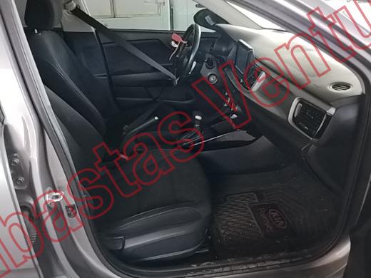 KIA RIO 2022, foto 12 de 19