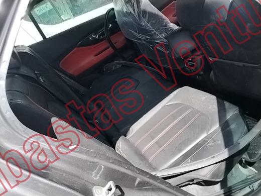 DODGE ATTITUDE 2025, foto 13 de 19