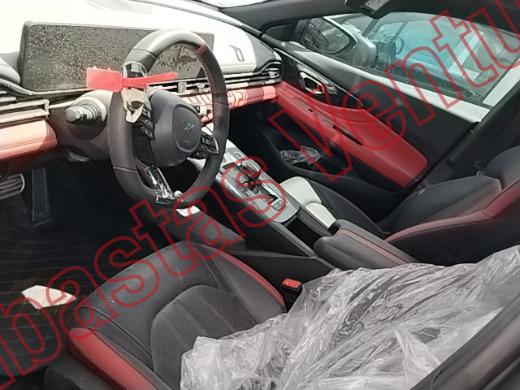 DODGE ATTITUDE 2025, foto 17 de 19