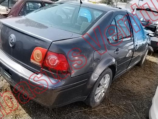 VOLKSWAGEN JETTA CLASICO 2013, foto 5 de 19