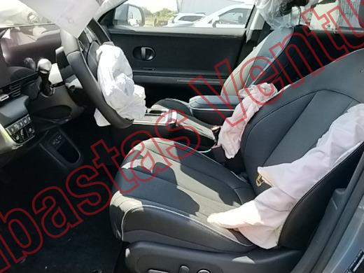 HYUNDAI IONIQ 2025, foto 17 de 19