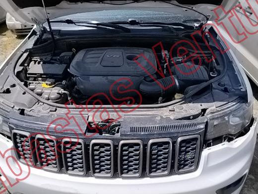 JEEP GRAND CHEROKEE 2016, foto 10 de 19