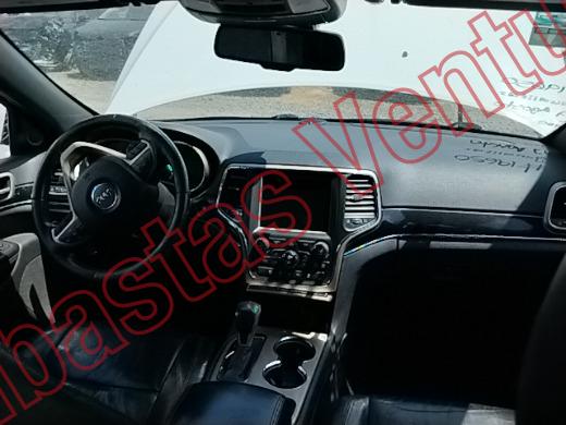 JEEP GRAND CHEROKEE 2016, foto 14 de 19
