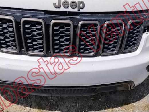 JEEP GRAND CHEROKEE 2016, foto 18 de 19