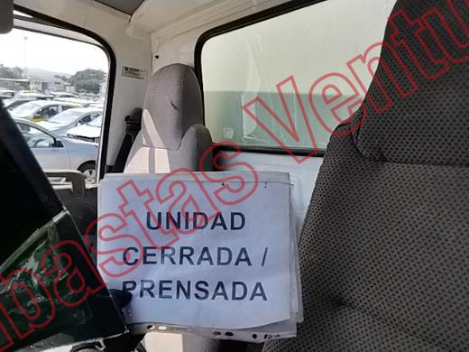 ISUZU ELF  2018, foto 13 de 19
