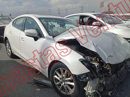 MAZDA MAZDA 3 2015, foto 4 de 19