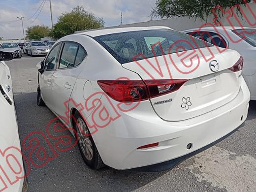 MAZDA MAZDA 3 2015, foto 8 de 19