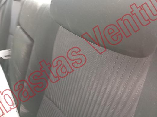 MAZDA MAZDA 3 2015, foto 16 de 19