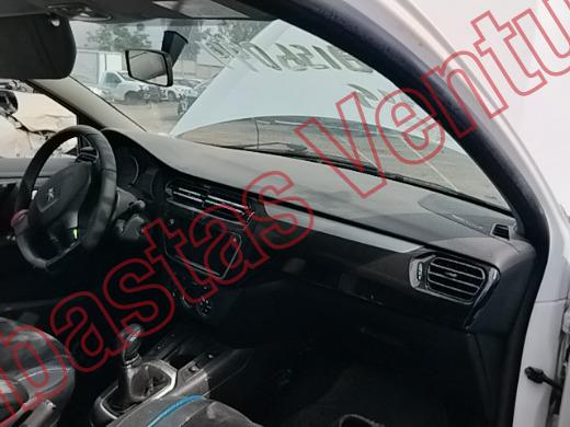 PEUGEOT 301 2020, foto 14 de 19