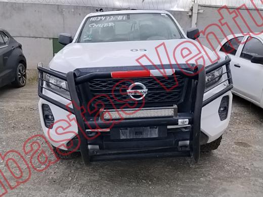NISSAN FRONTIER 2021, foto 2 de 19