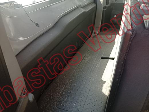 SUZUKI JIMNY 2025, foto 15 de 19