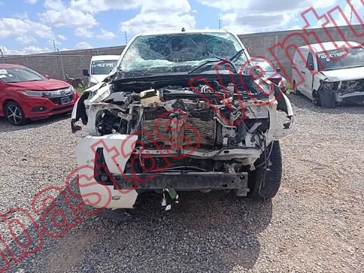TOYOTA HILUX 2024, foto 2 de 19