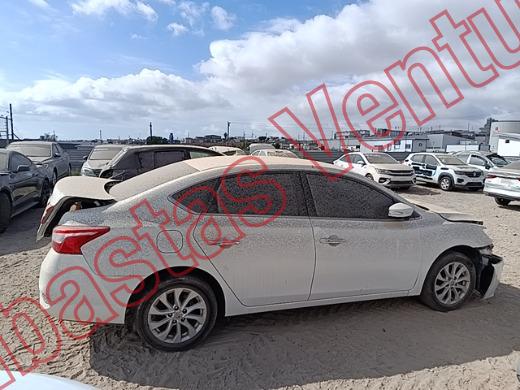 NISSAN SENTRA 2019, foto 4 de 19