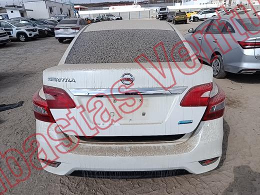 NISSAN SENTRA 2019, foto 6 de 19