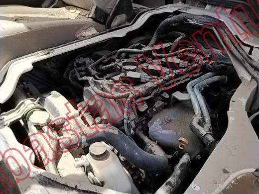 NISSAN URVAN 2018, foto 10 de 19
