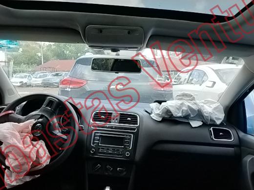 VOLKSWAGEN POLO 2014, foto 14 de 19