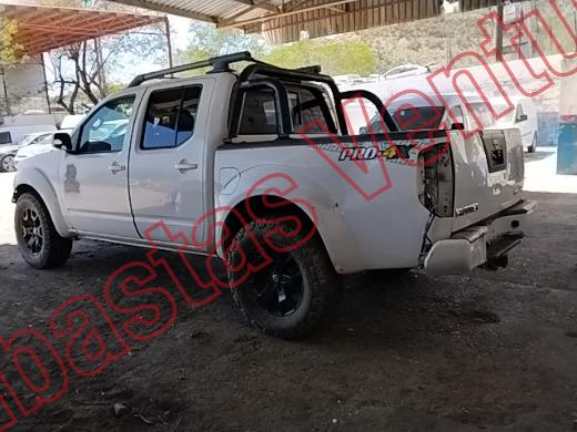 NISSAN FRONTIER 2015, foto 8 de 19