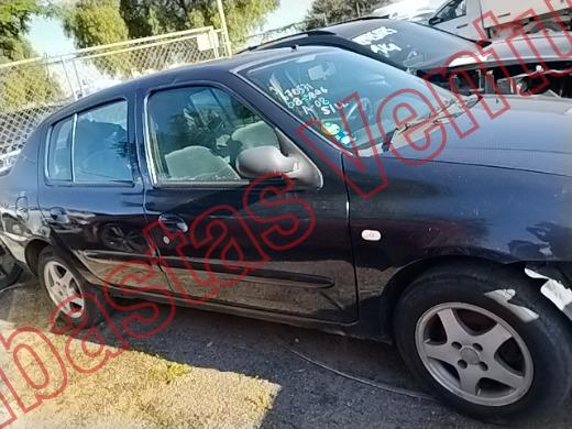 NISSAN PLATINA 2006, foto 4 de 19