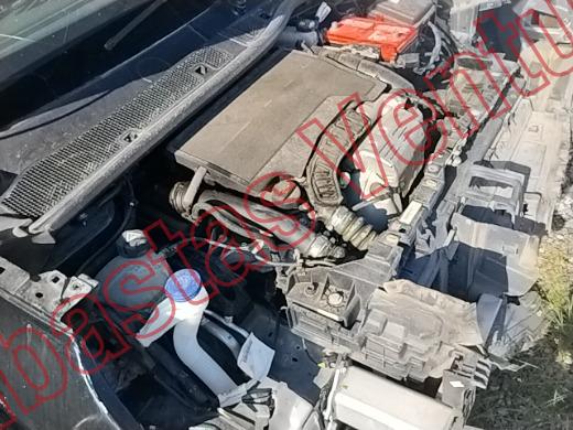 PEUGEOT 2008 2023, foto 11 de 19