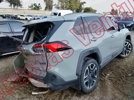 TOYOTA RAV4 2021, foto 5 de 19