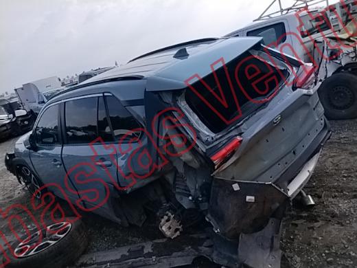 TOYOTA RAV4 2021, foto 8 de 19