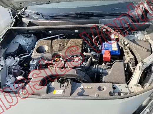 TOYOTA RAV4 2021, foto 10 de 19