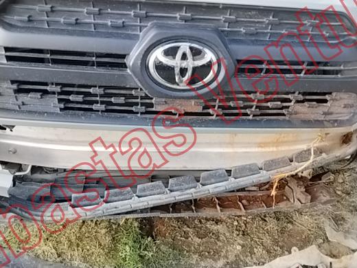 TOYOTA RAV4 2021, foto 18 de 19