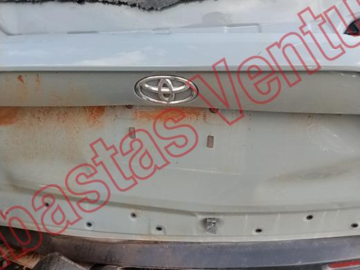 TOYOTA RAV4 2021, foto 19 de 19