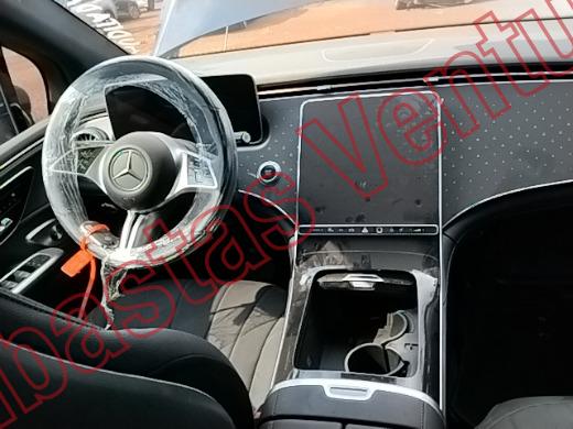 MERCEDES BENZ EQE 2023, foto 14 de 19