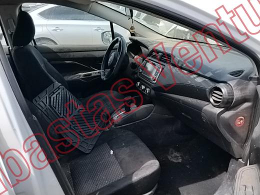 NISSAN VERSA 2023, foto 12 de 19