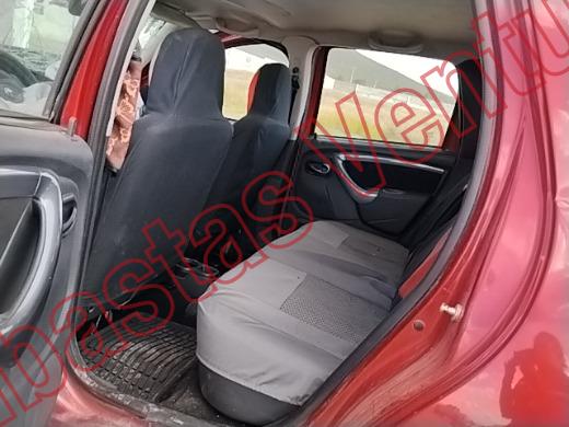 RENAULT DUSTER 2015, foto 16 de 19