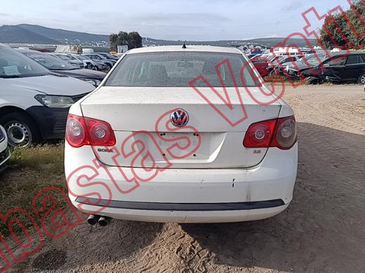 VOLKSWAGEN BORA 2007, foto 6 de 19