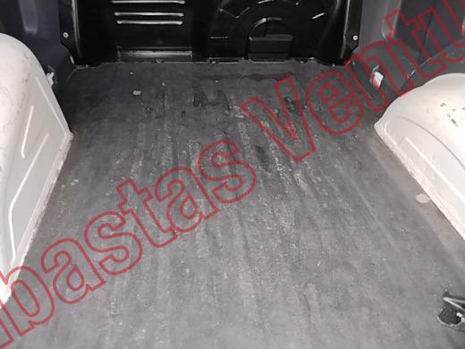 CHRYSLER RAM PROMASTER 2023, foto 15 de 19